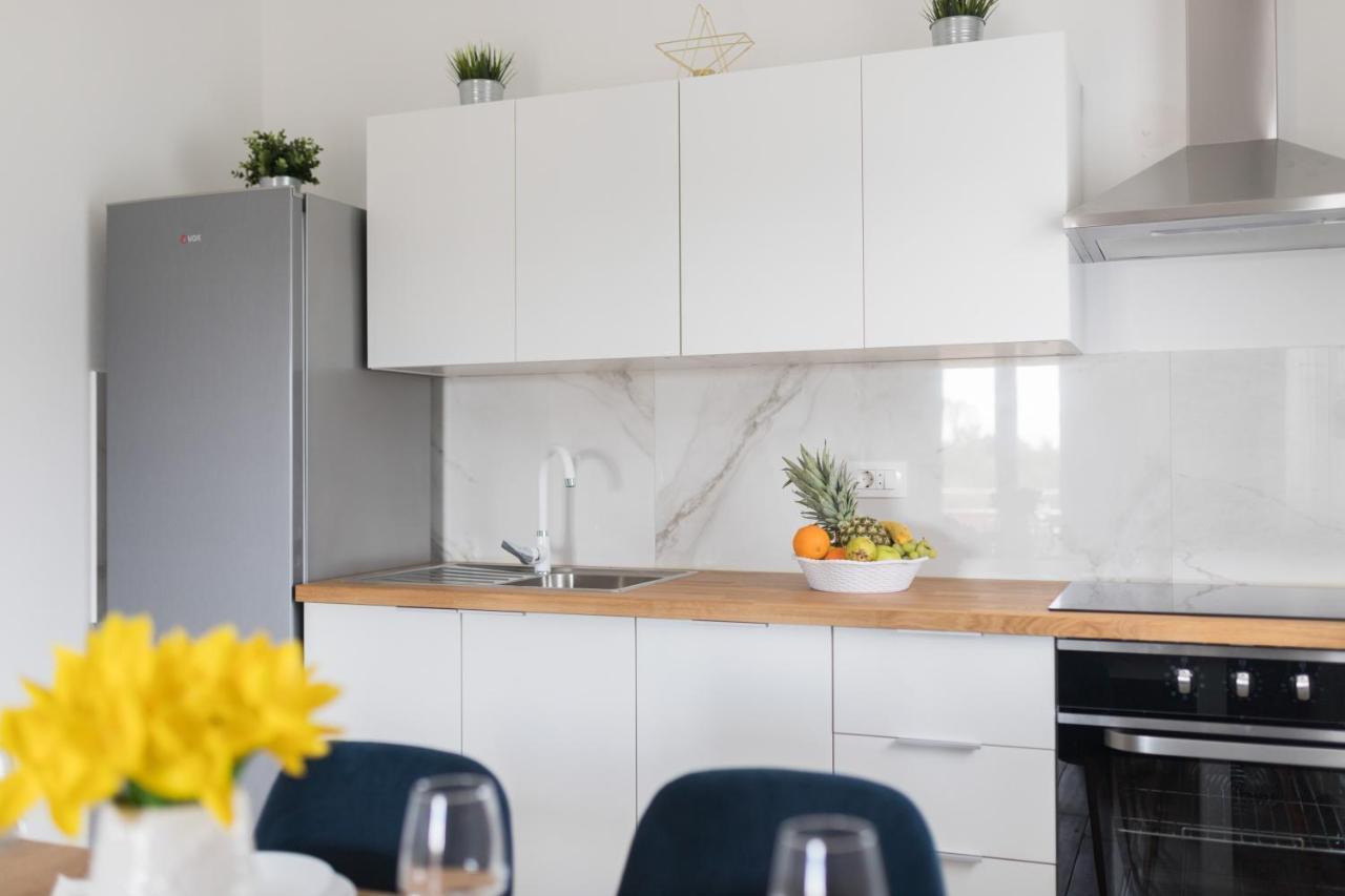 Agava Appartement Ugljan Buitenkant foto