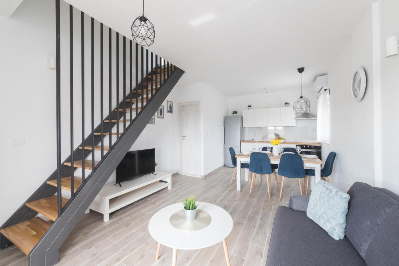 Agava Appartement Ugljan Buitenkant foto